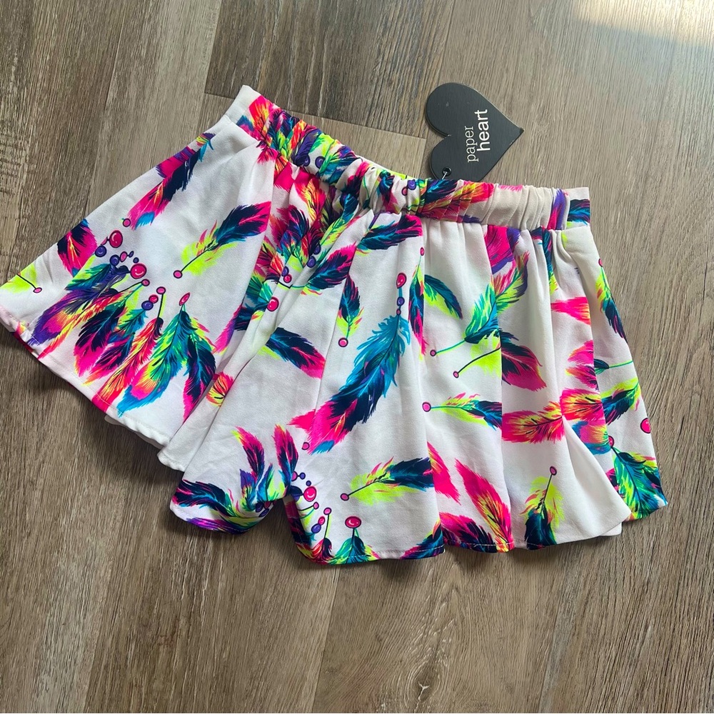NWT LF Paper Heart neon feather flutter shorts
